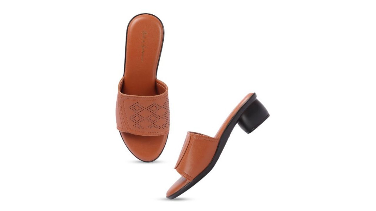 Mast & Harbour Women Wedge Sandals