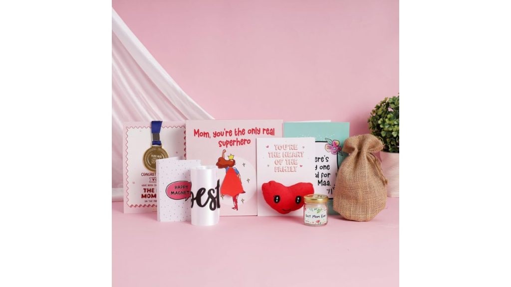 Oye Happy Super Mom Cape Hamper