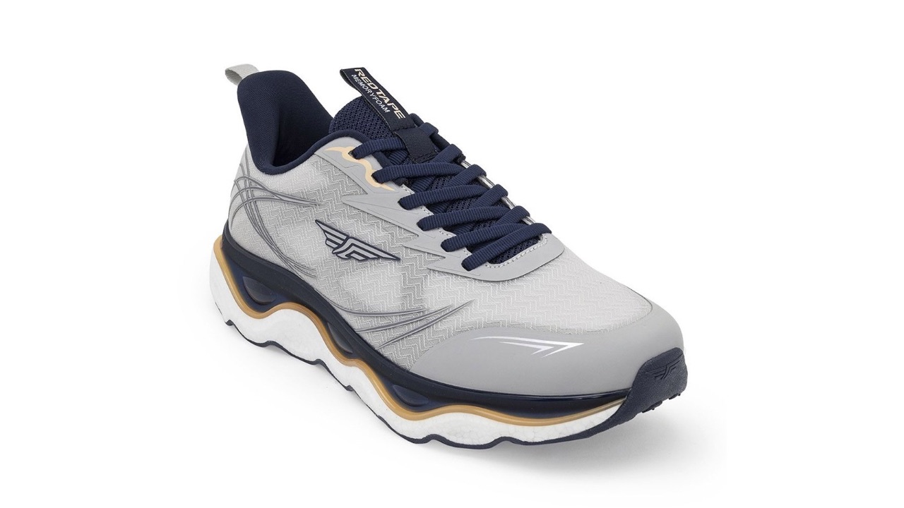 Red Tape Men Mesh ETPU Walking Shoes