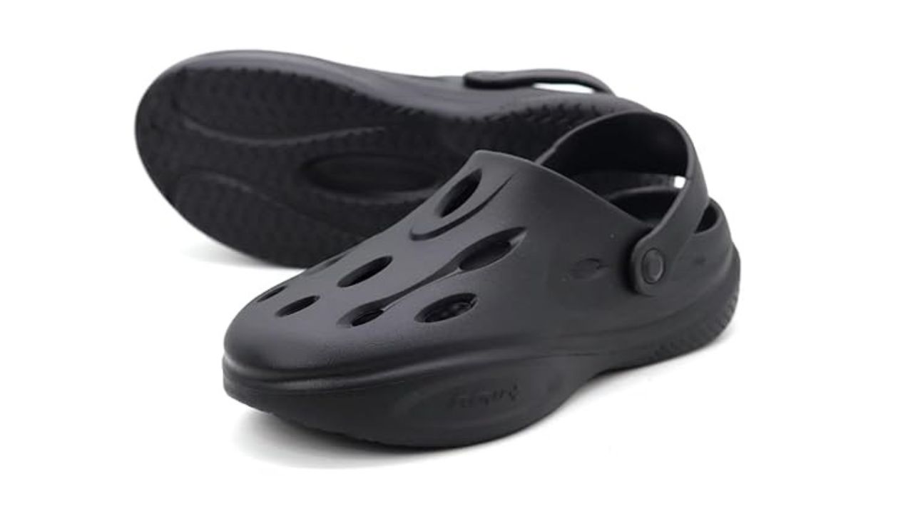 Red Tape Men Strap Sandal