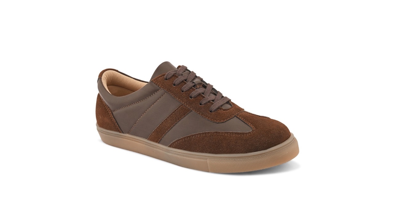 Roadster The Lifestyle Co Men Colourblocked Casual Suede Sneakers