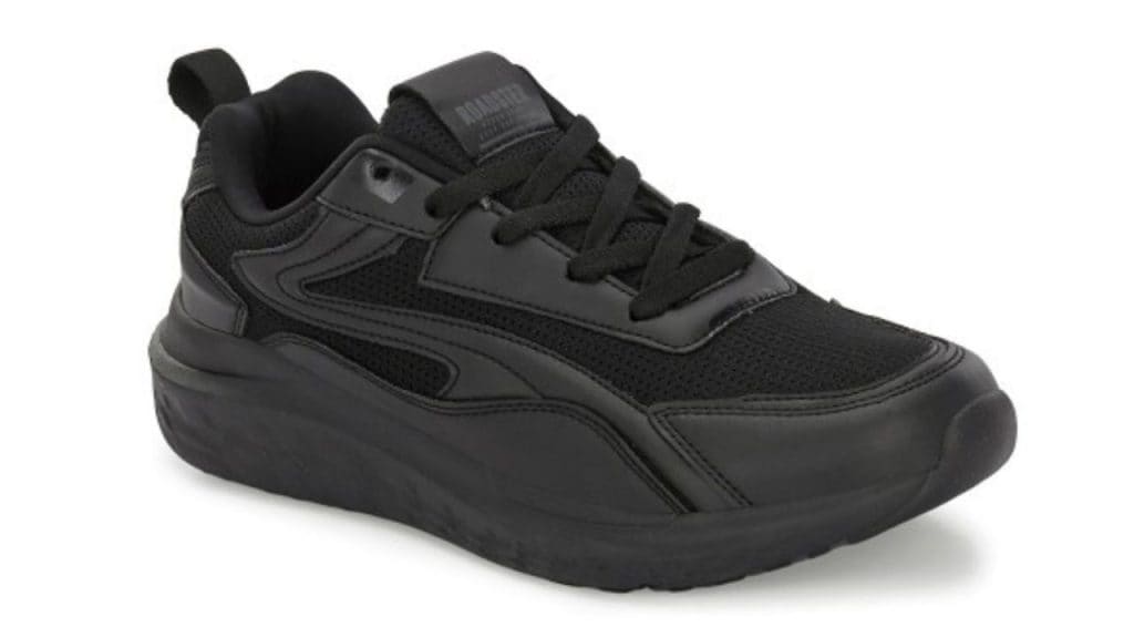 Roadster The Lifestyle Co. Men Black Textured Memory Foam Sneakers
