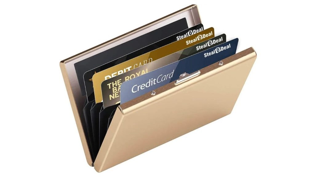Stealodeal Gold Slim RFID Holder – The Gold Standard in Minimalism