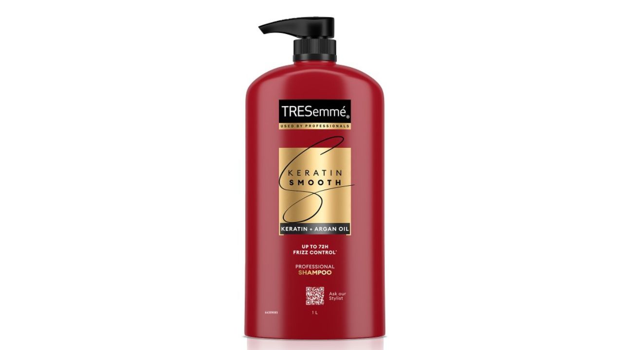TRESemme Keratin Smooth Shampoo with Keratin & Argan Oil for Straight, Shiny Hair- 1L