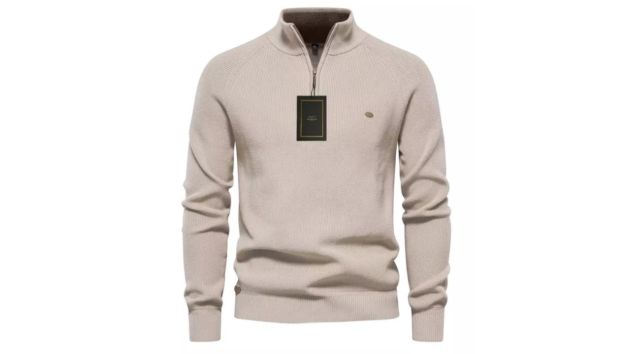 Twenty Eight Shoes Stand Collar Slim Fit Sweater AX-Y832