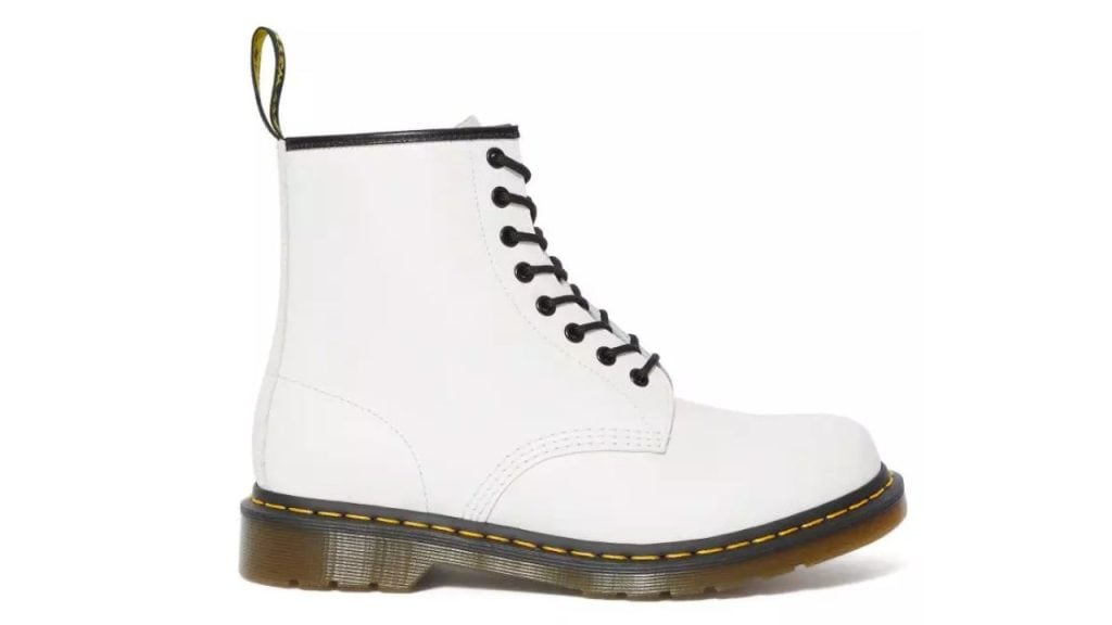 Dr. Martens 1460 SMOOTH LEATHER LACE UP BOOTS WHITE - WOMEN