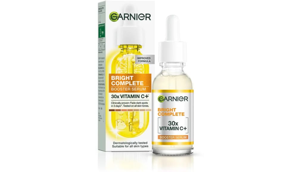 Garnier Bright Complete Face Serum with 30x Vitamin C