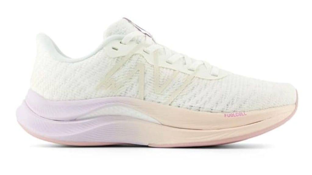 New Balance Womens Propel Model Running Shoe