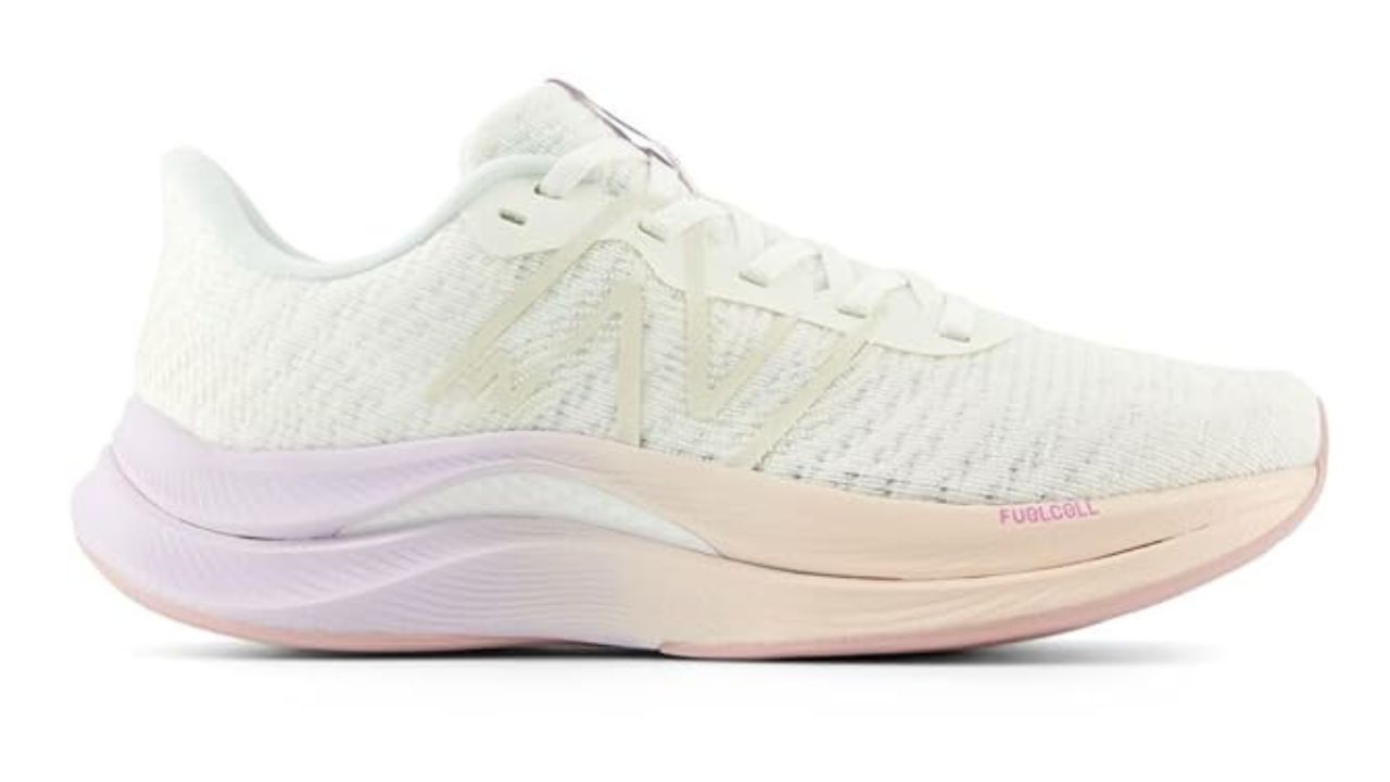 New Balance Womens Propel Model Running Shoe