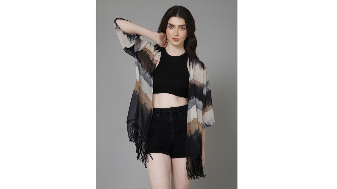 PURYS Abstract Printed Tasselled Shrug