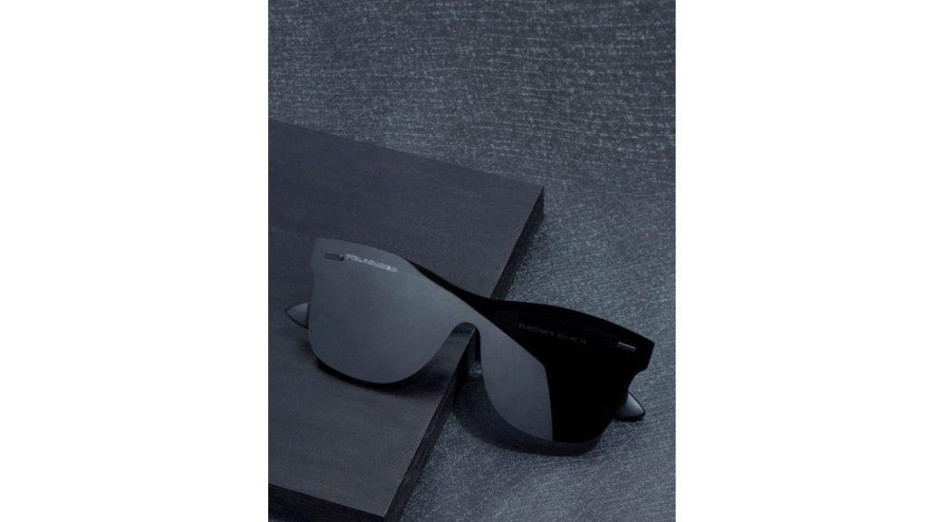 RESIST EYEWEAR Unisex Black Lens Wayfarer Sunglasses with Polarised and UV Protected Lens