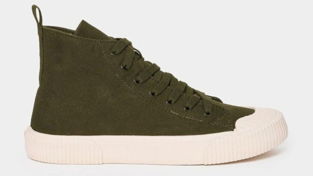 Styli Men Hi-Top Canvas Lace Up Sneakers