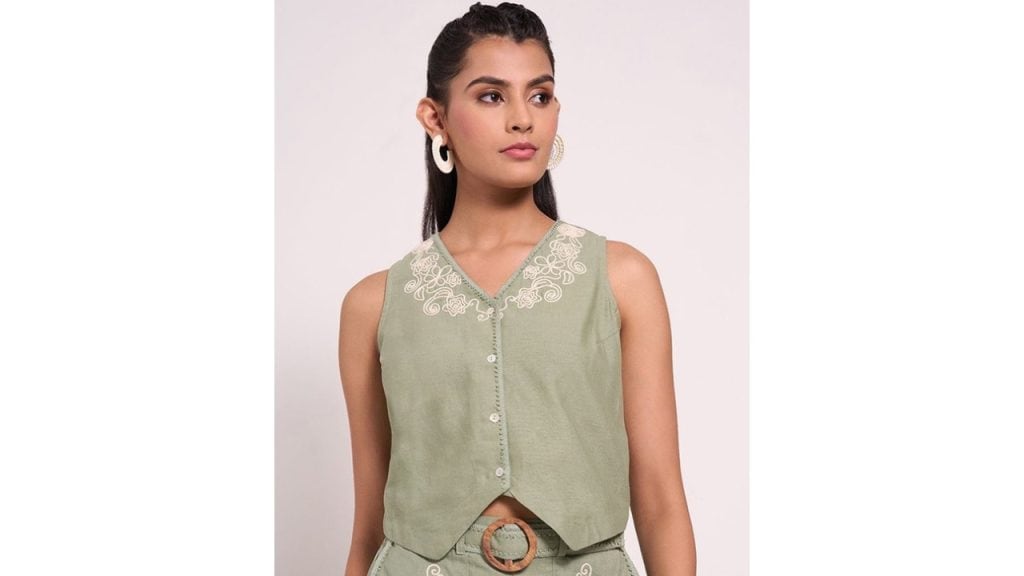 AKKRITI BY PANTALOONS Embroidered V-Neck Cotton Vest Top