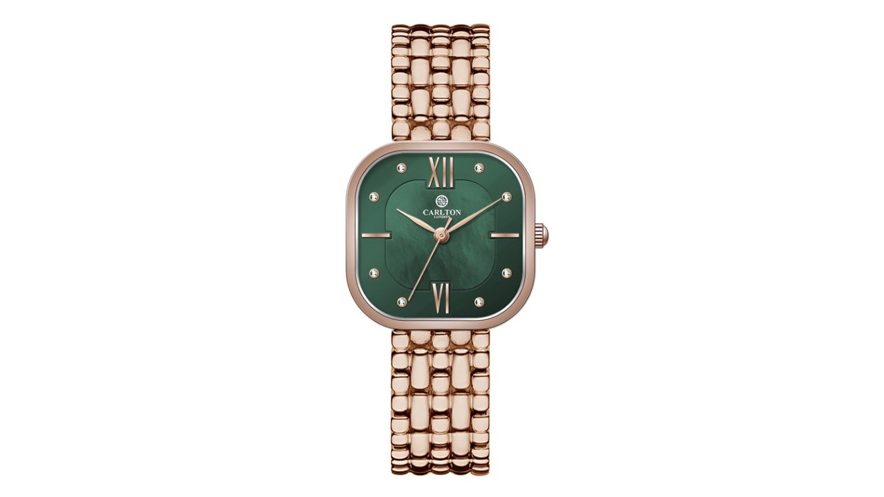 Carlton London Women Dial & Stainless Steel Bracelet Style Straps Analogue Watch CLSSCDGRN