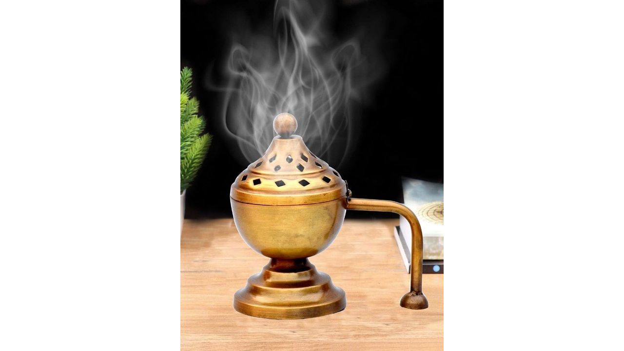 DSH Crafting Your Curiosity Gold Metal Doop Dani With Handle