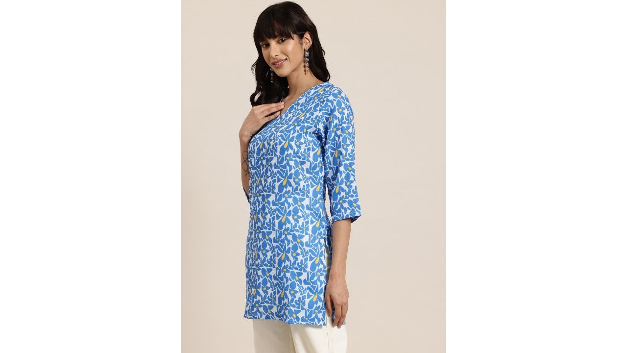 HERE&NOW Floral Print V-Neck Short Kurti