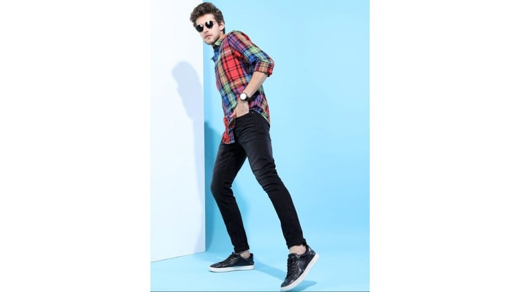HIGHLANDER Men Black Slim Fit Mid-Rise Clean Look Stretchable Jeans