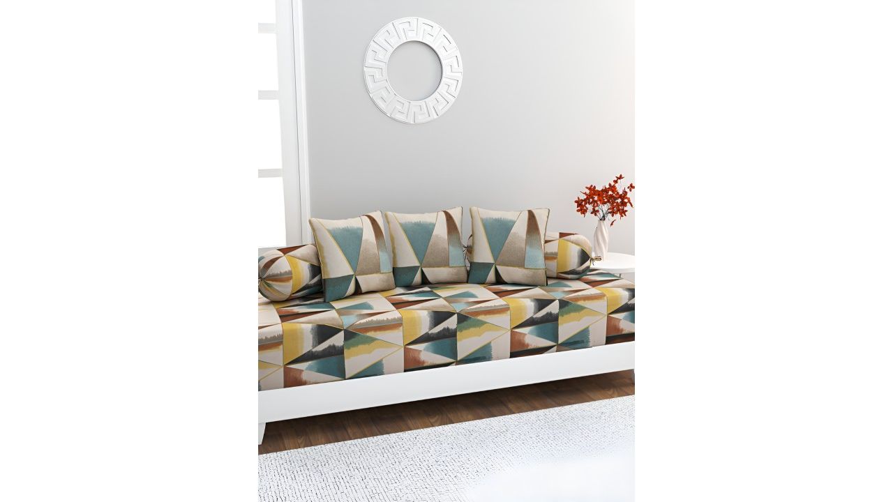 HOME AFFAIRS Beige & Blue 6 Pieces Geometric Printed Pure Cotton 160 TC Single Diwan Set