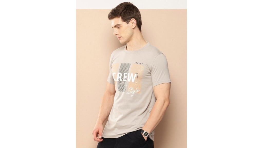 INVICTUS Men Graphic Printed T-shirt