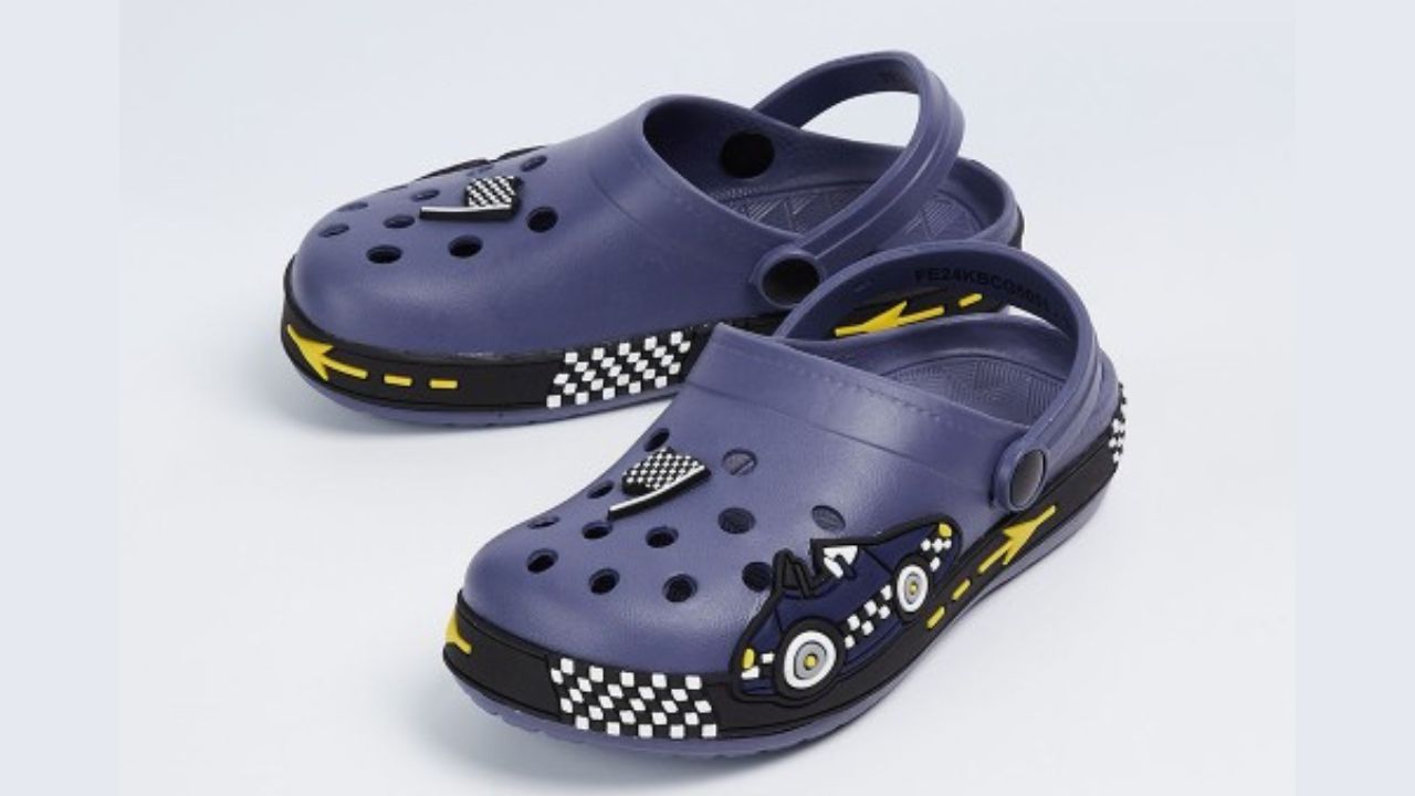Max Boys Clogs