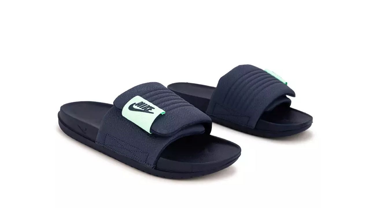 Nike offcourt adjust slides