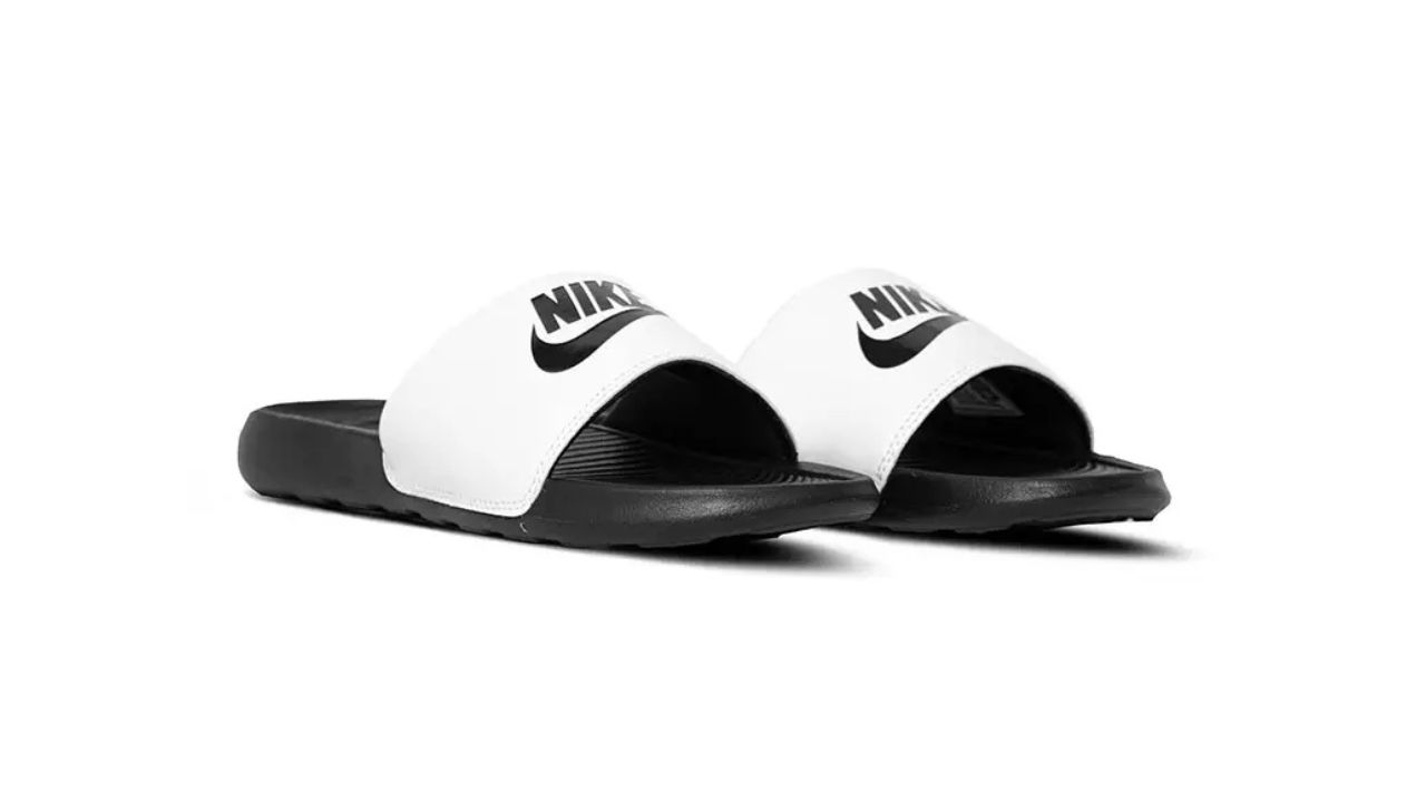 Nike Victori One Slide Sandals