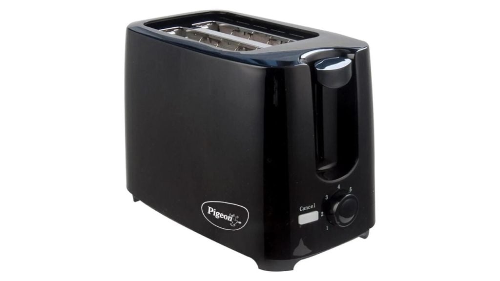 Pigeon 16075 Toaster: Small but Surprisingly Mighty