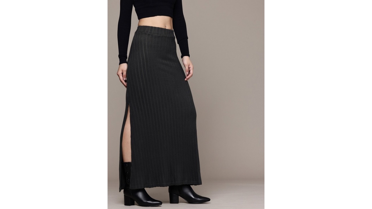 Roadster The Life Co. Women Ribbed High Side Slit A-Line Maxi Skirt