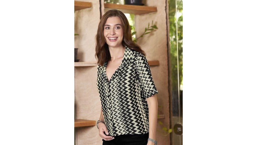 Roadster The Lifestyle Co. Women Cuban Collar Abstract Printed Cotton Boxy Casual Shirt