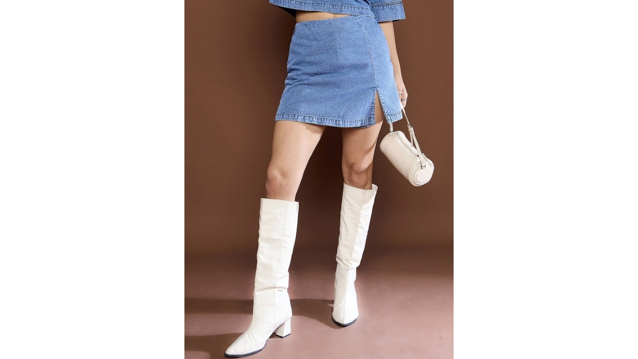 SASSAFRAS Denim Front Slit Mini Skorts