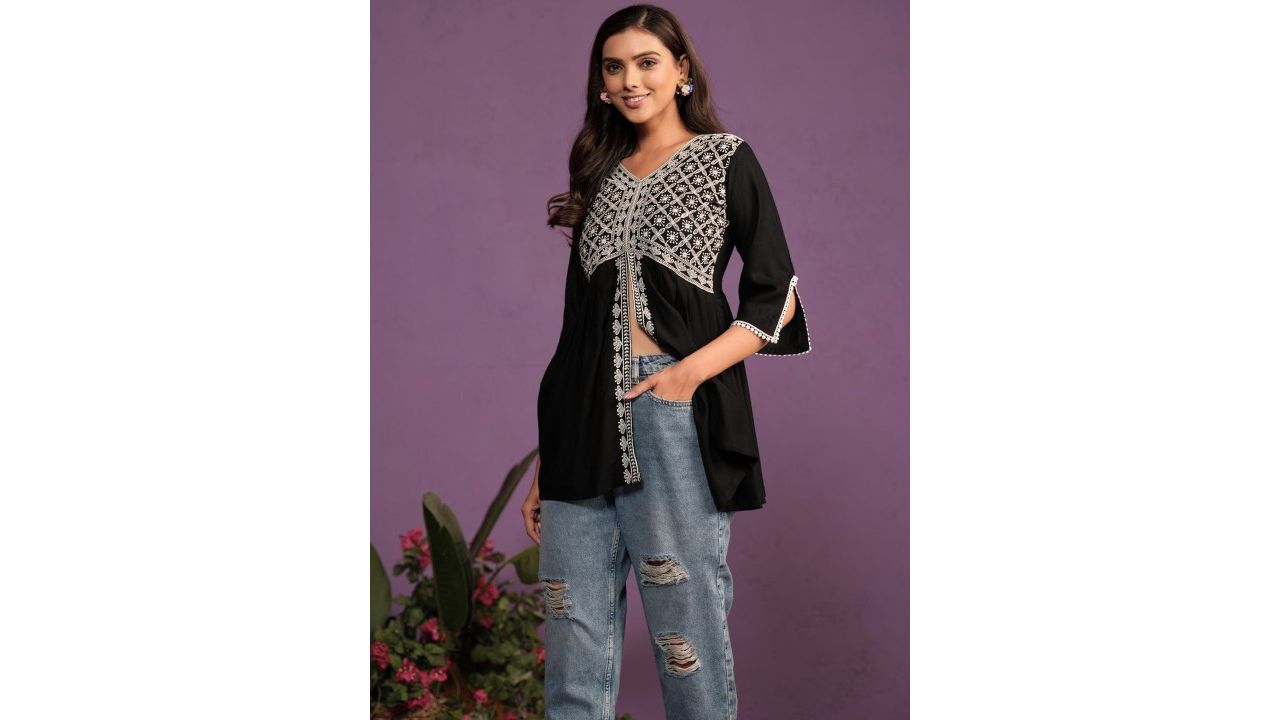 Sangria Chikankari Embroidered V-Neck Short Kurtis