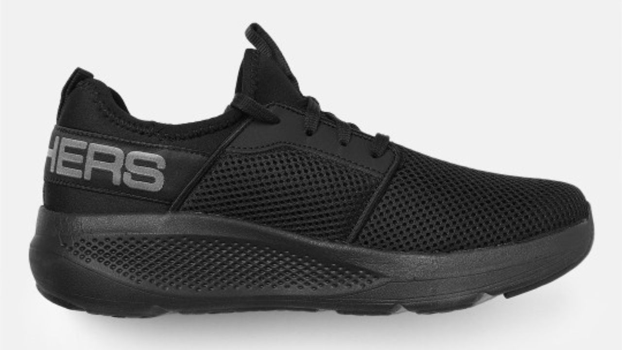 Skechers Men GO RUN VELOCITY - VALOR 2.0 Mesh Running Shoes