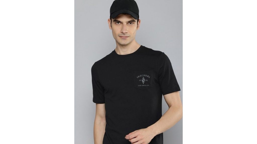 Skechers UPSHIFT Round Neck With Chest Pocket T-shirt