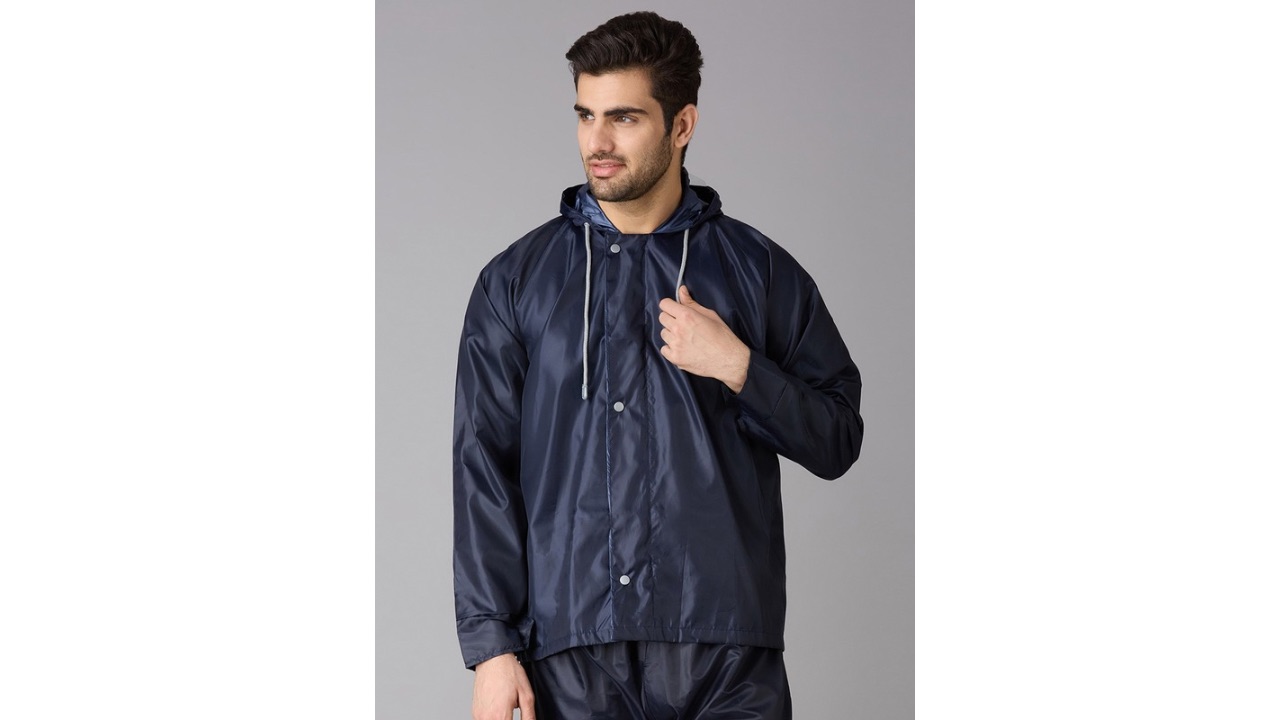 Style Quotient Men Hooded Rain Jacket