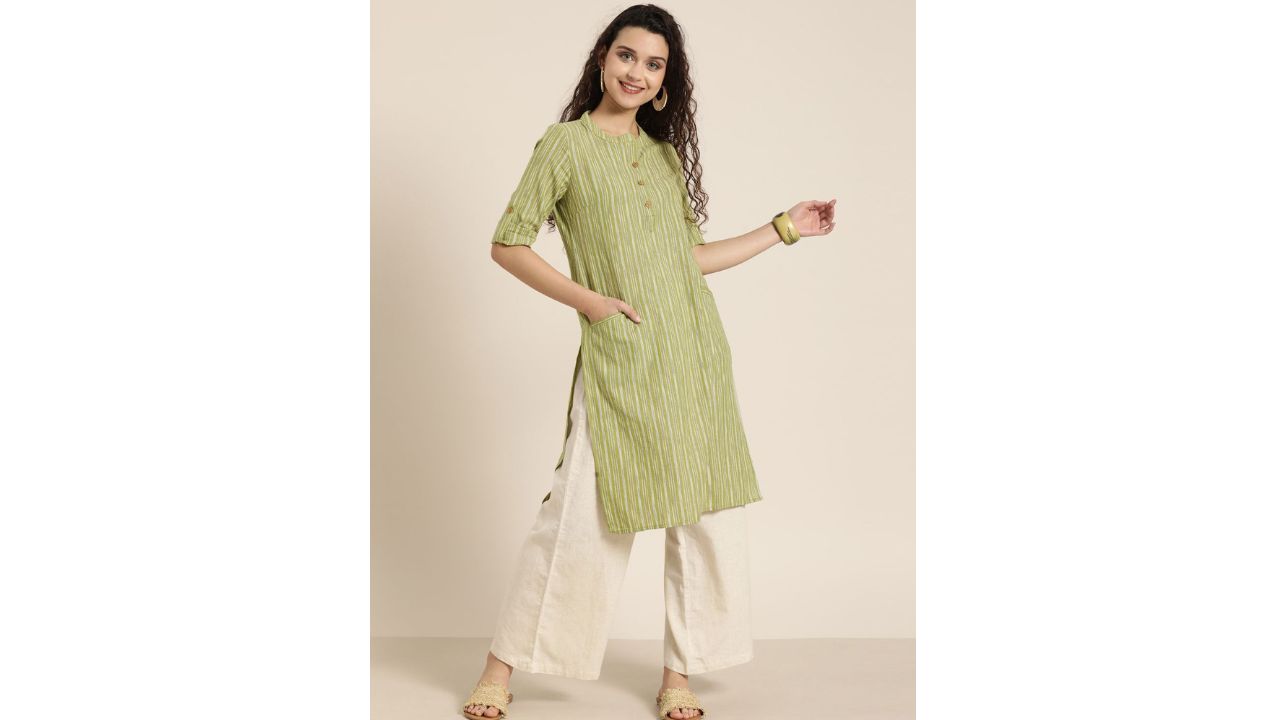 Taavi Women Green Woven Design Woven Legacy Straight Kurta with Pockets