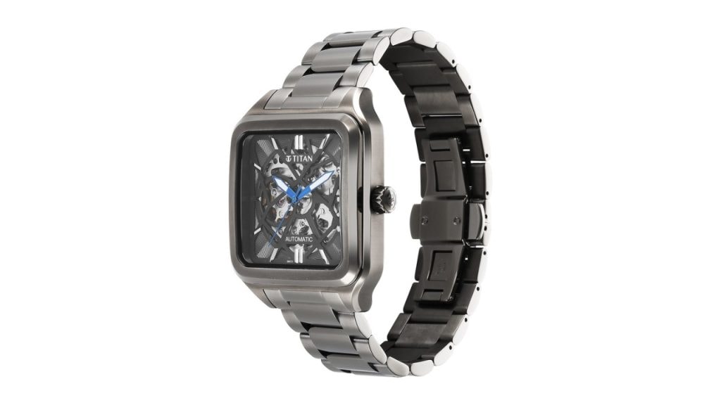 Titan Men Square Analogue Watch 90162QM01