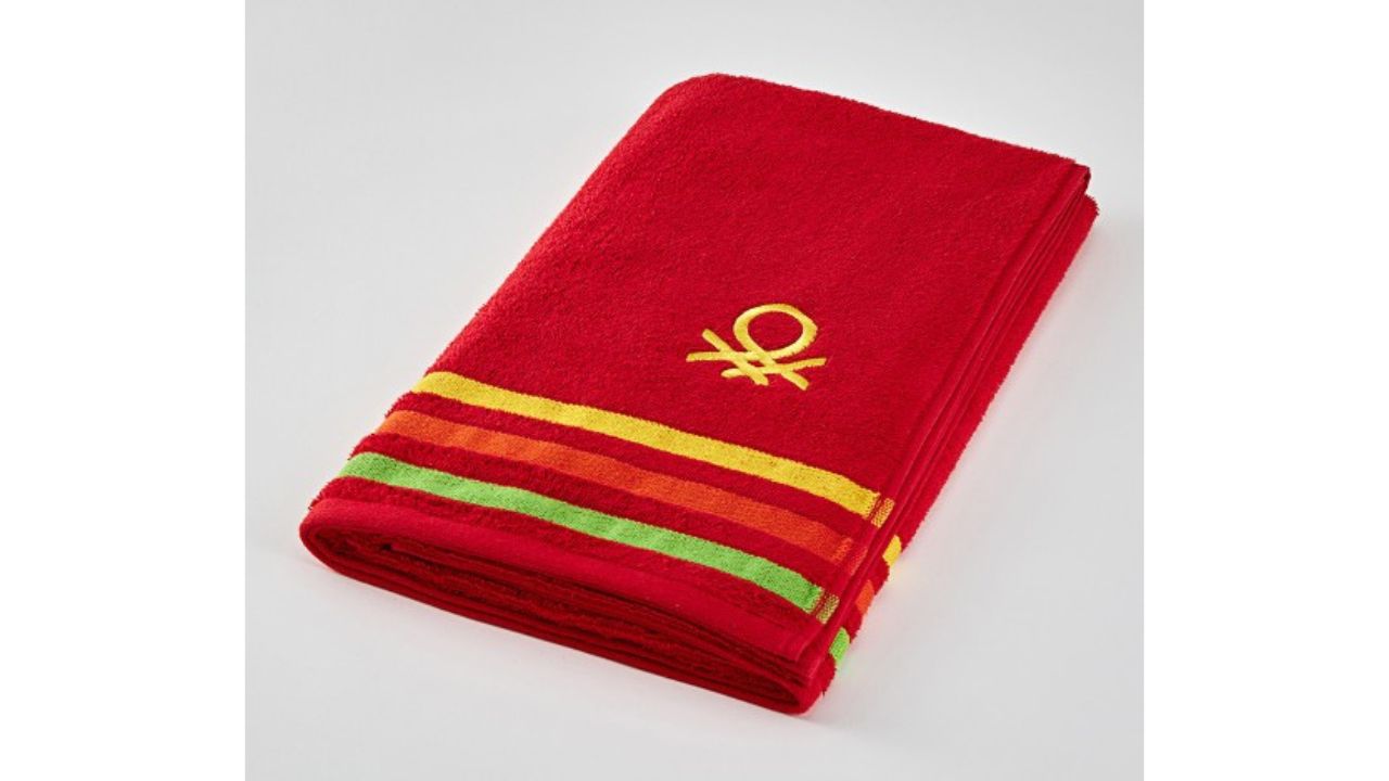 United Colors of Benetton Red Rainbow Cotton Bath Towel