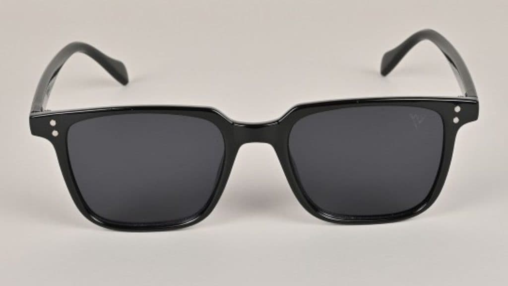Voyage Unisex Black Lens & Black Wayfarer Sunglasses