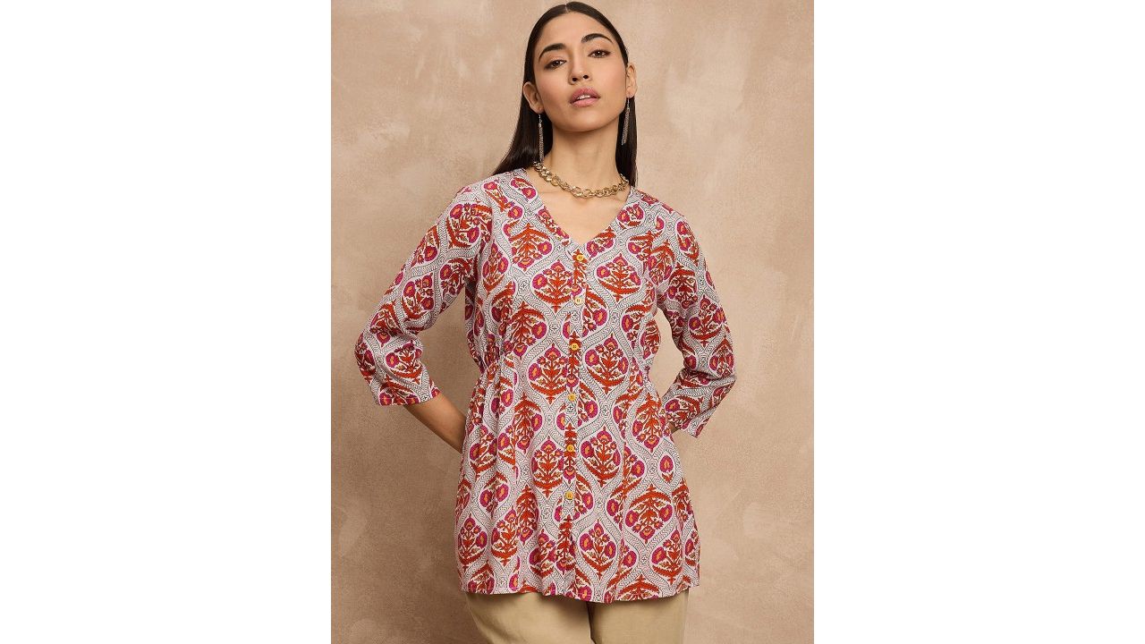 all about you Paisley Printed V-Neck Short Kurti