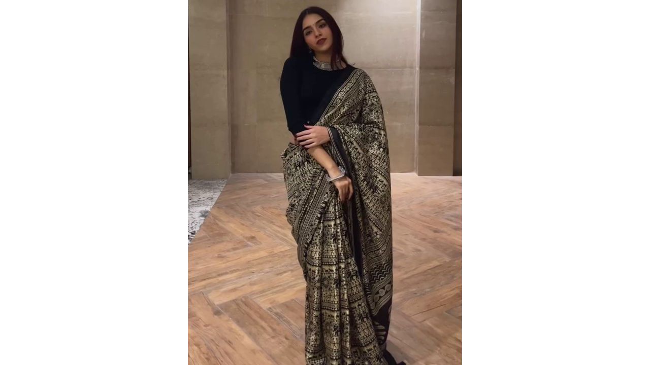 KALINI Ethnic Motifs Printed Saree