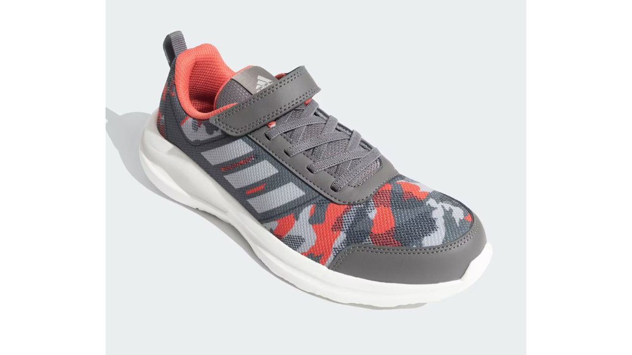 ADIDASKids Unisex Gluxury I Running Shoes
