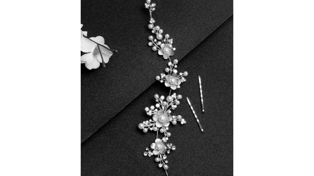Anouk Girls Set Of 3 Embellished Tiara