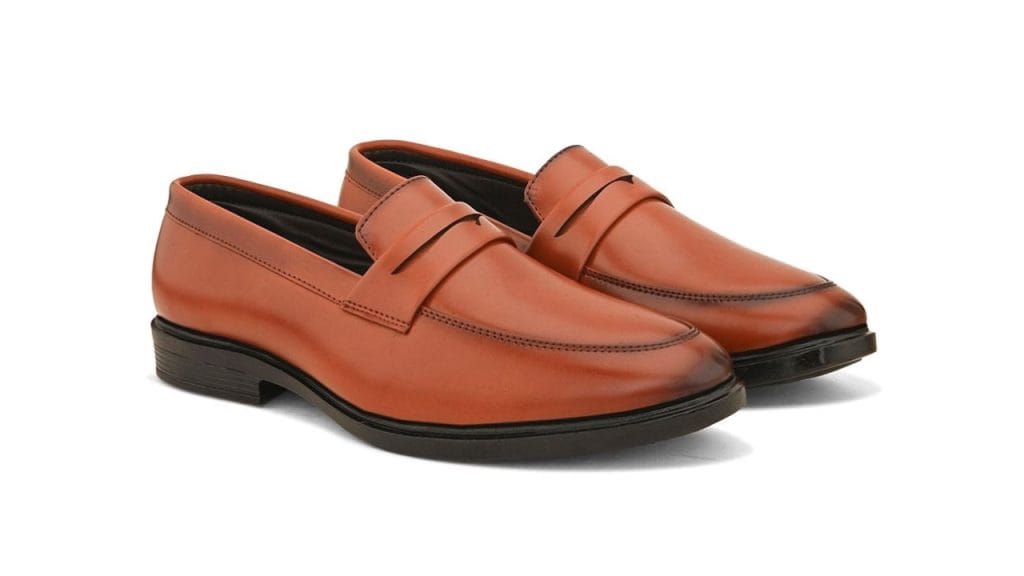 Anouk Men Solid Slip-On Formal Loafers