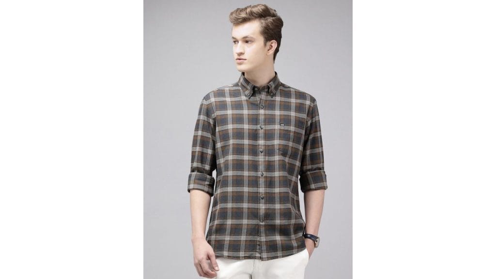 Arrow Manhattan Slim Fit Checked Pure Cotton Casual Shirt