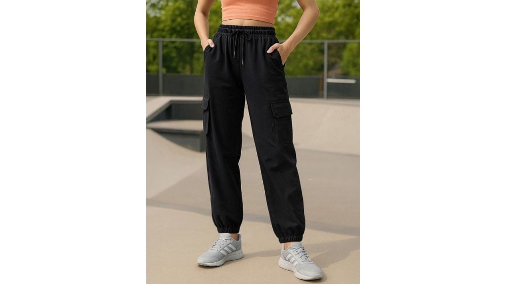 Bewakoof Air 1.0 Women Oversized Cargo Joggers