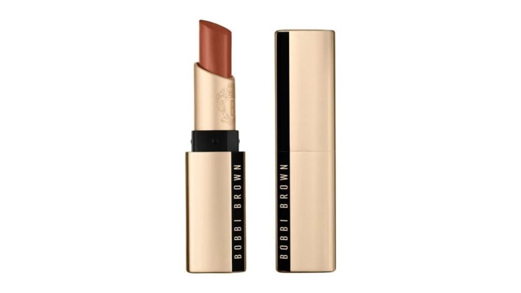 Bobbi Brown Luxe Matte Long Lasting Lightweight Lipstick – Parkside