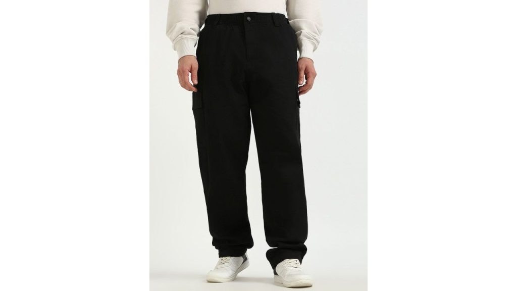 Calvin Klein Jeans Men Cotton Straight Fit Cargos Trousers