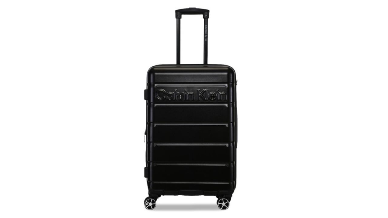 Calvin Klein RIDGE-LINE Range Pearlized Black Hard 24" Medium Luggage