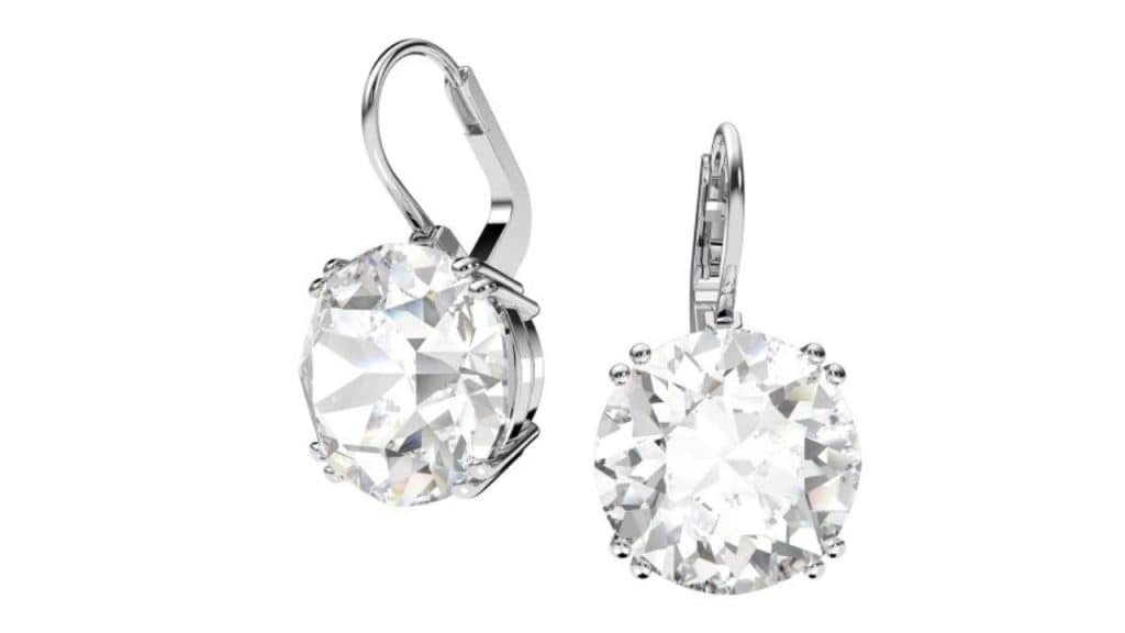 Circular Drop Earrings: Understated Glamour, Perfected