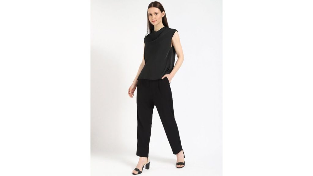 Classic & Clean: Calvin Klein’s Regular Fit Trousers